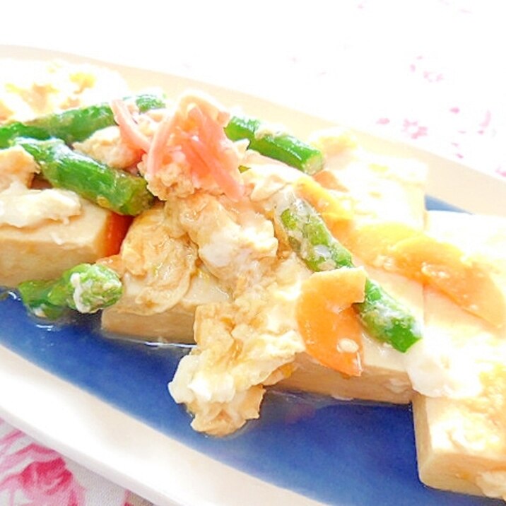 鶏ガラde❤高野豆腐のインゲンと人参の卵とじ❤